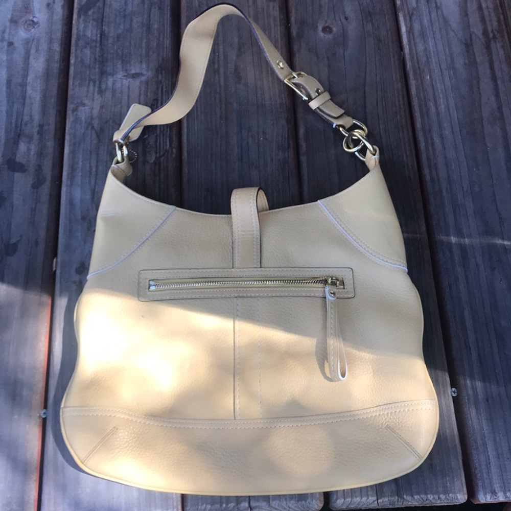 Coach hobo bag - Picture 2 of 3